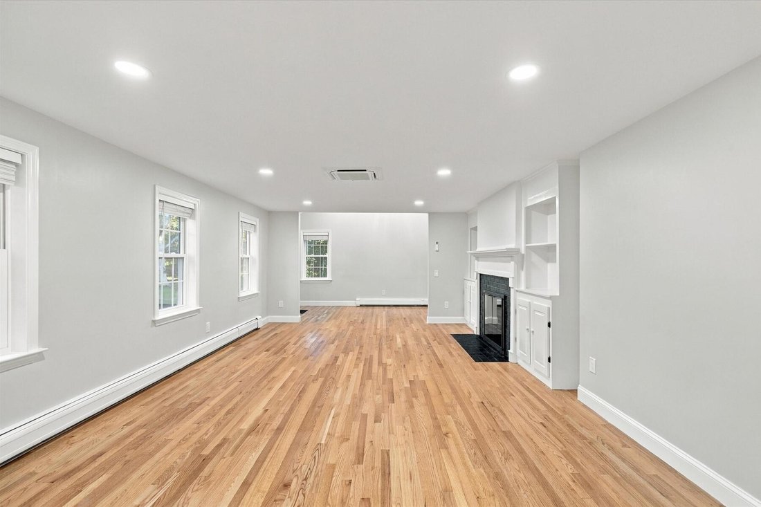 House in Barnstable, Massachusetts, United States 4 - 18928282