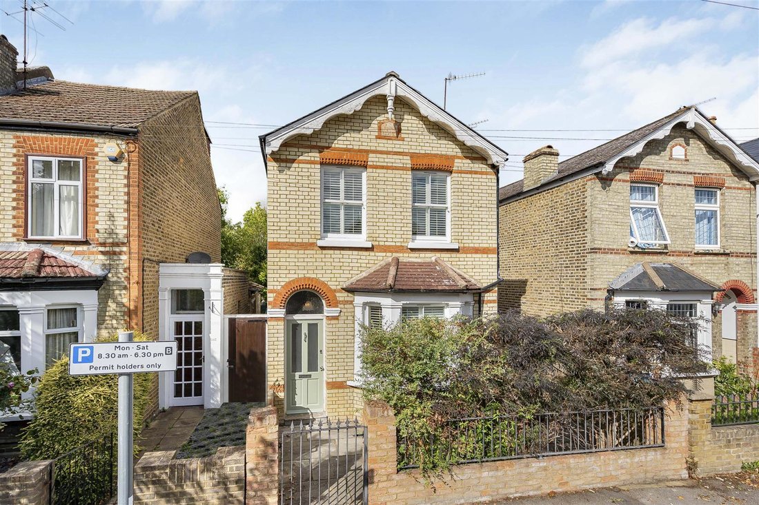 House in Kingston Upon Thames, Royal Borough of Kingston upon Thames, England 1 - 18928500