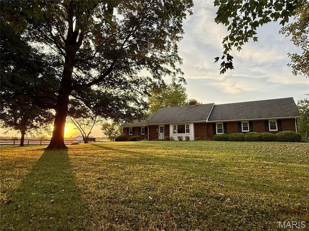 House in Clarksville, Missouri, United States 2 - 18928397