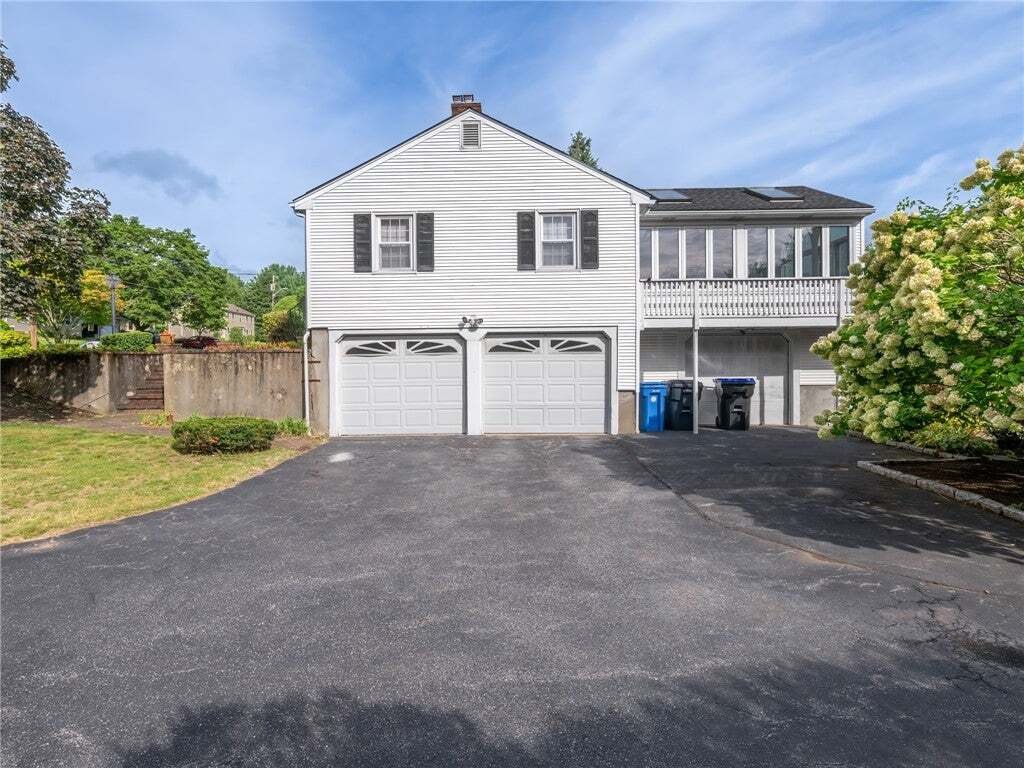 House in Cumberland, Rhode Island, United States 3 - 18928248