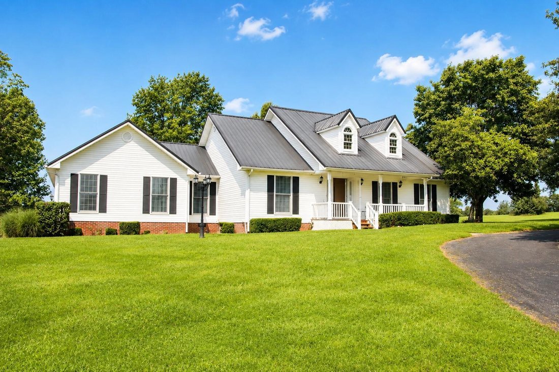 House in Paris, Kentucky, United States 1 - 18928169