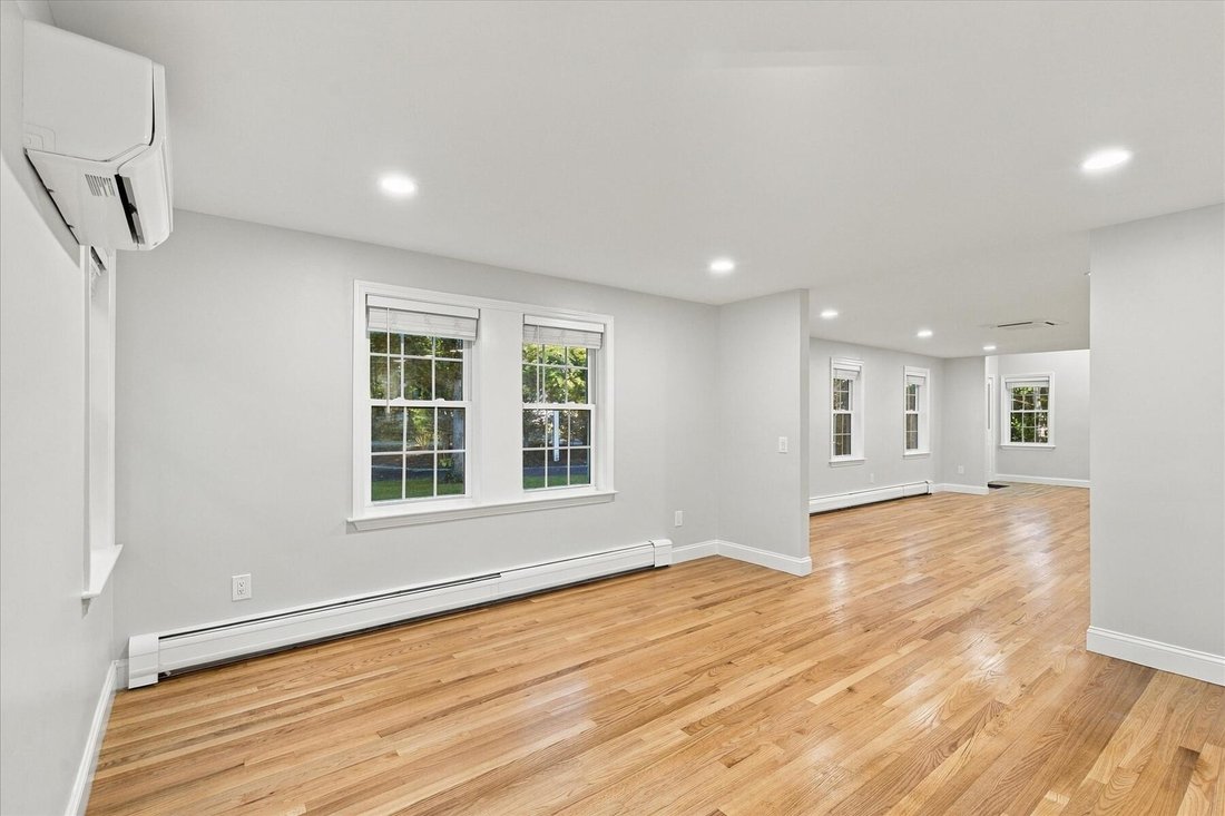 House in Barnstable, Massachusetts, United States 5 - 18928282