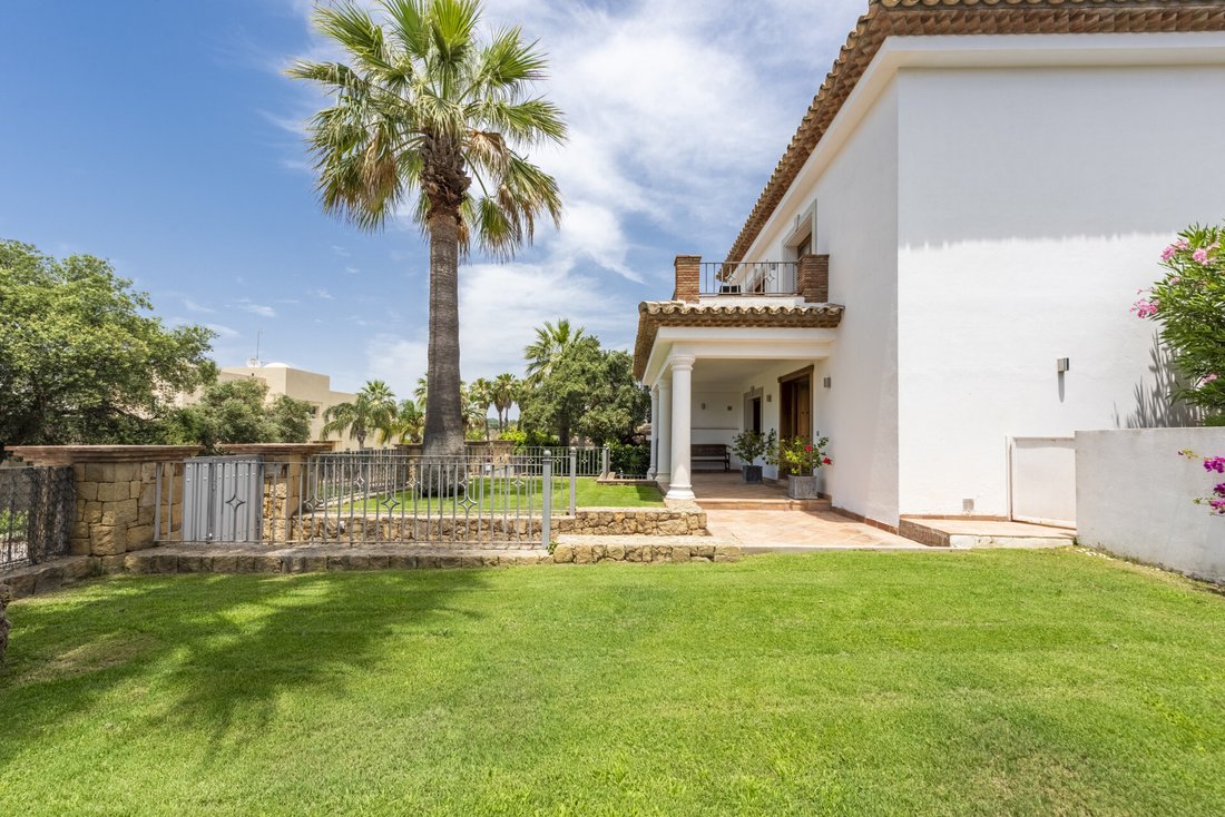 Villa in Sotogrande, San Roque, Andalusia 3 - 18928250
