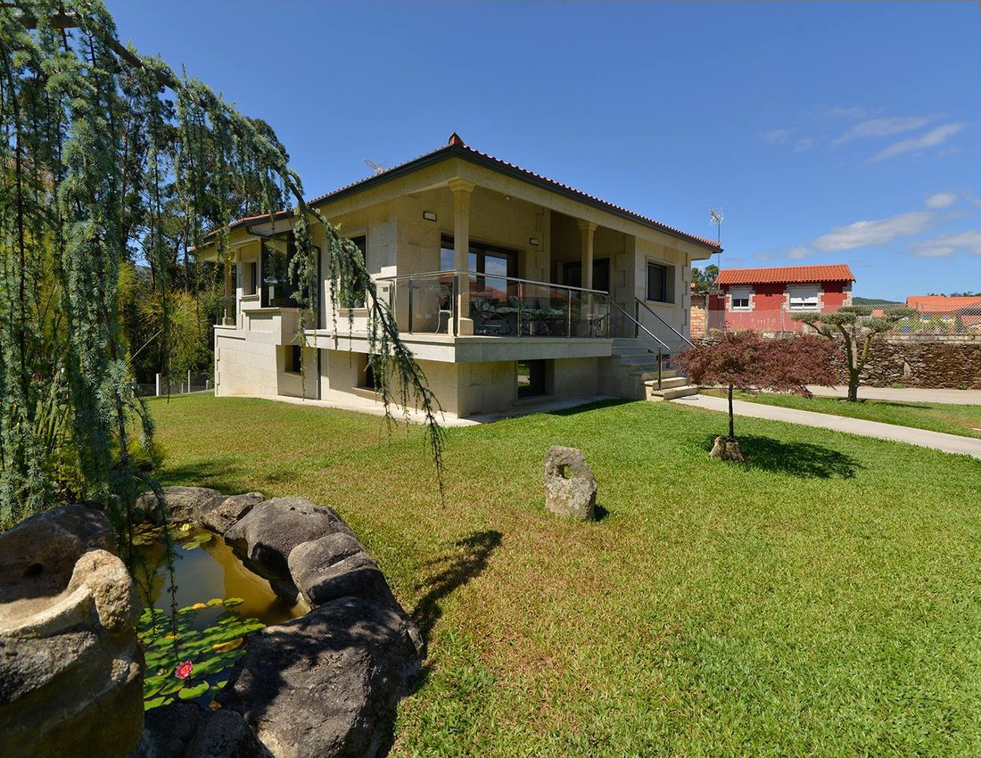 Villa in O Rosal, Galicia, Spain 3 - 18928725