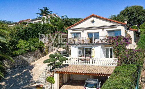 House in Le Centre Ville, Mandelieu-la-Napoule, France 1