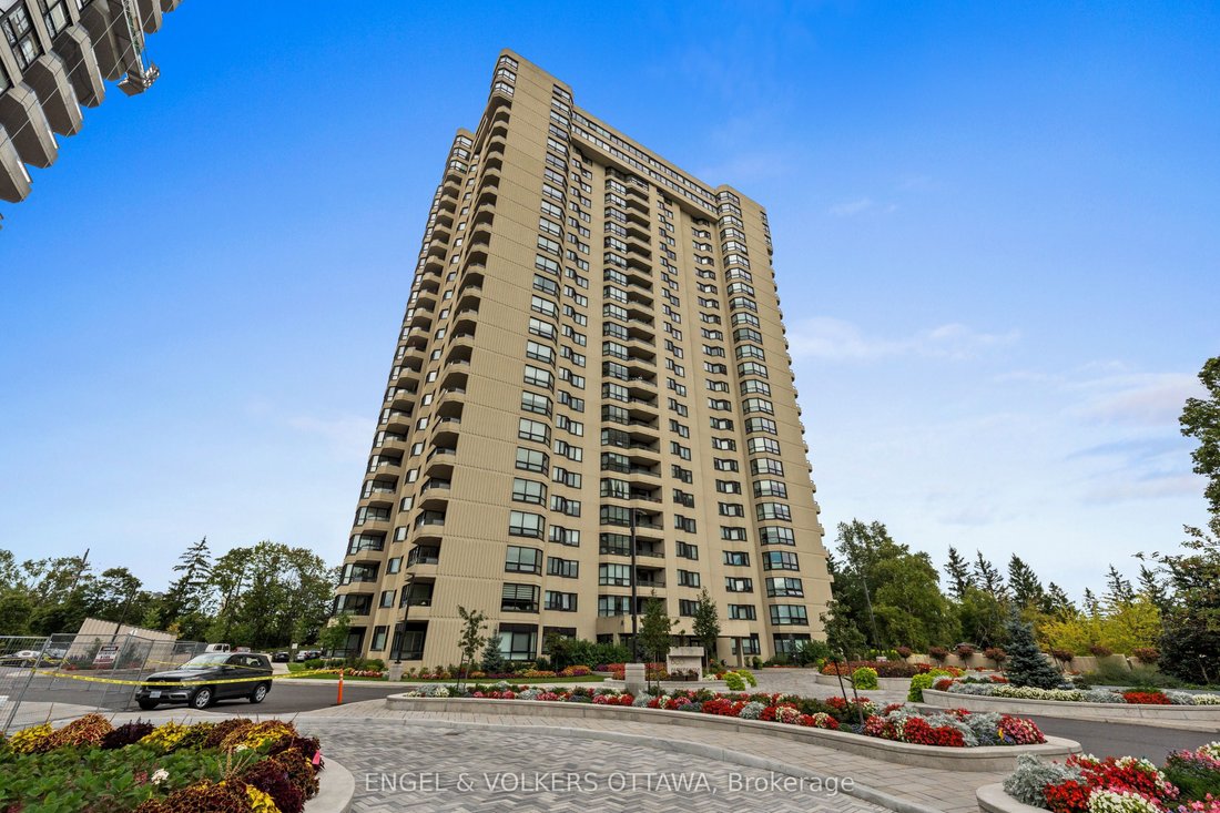 Condo in Ottawa, Ontario, Canada 2 - 18928803
