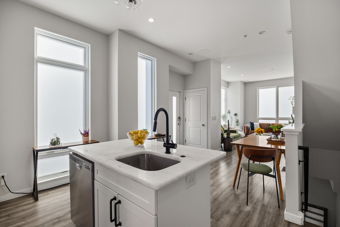 Townhouse in Philadelphia, Pennsylvania, United States 2 - 18929513