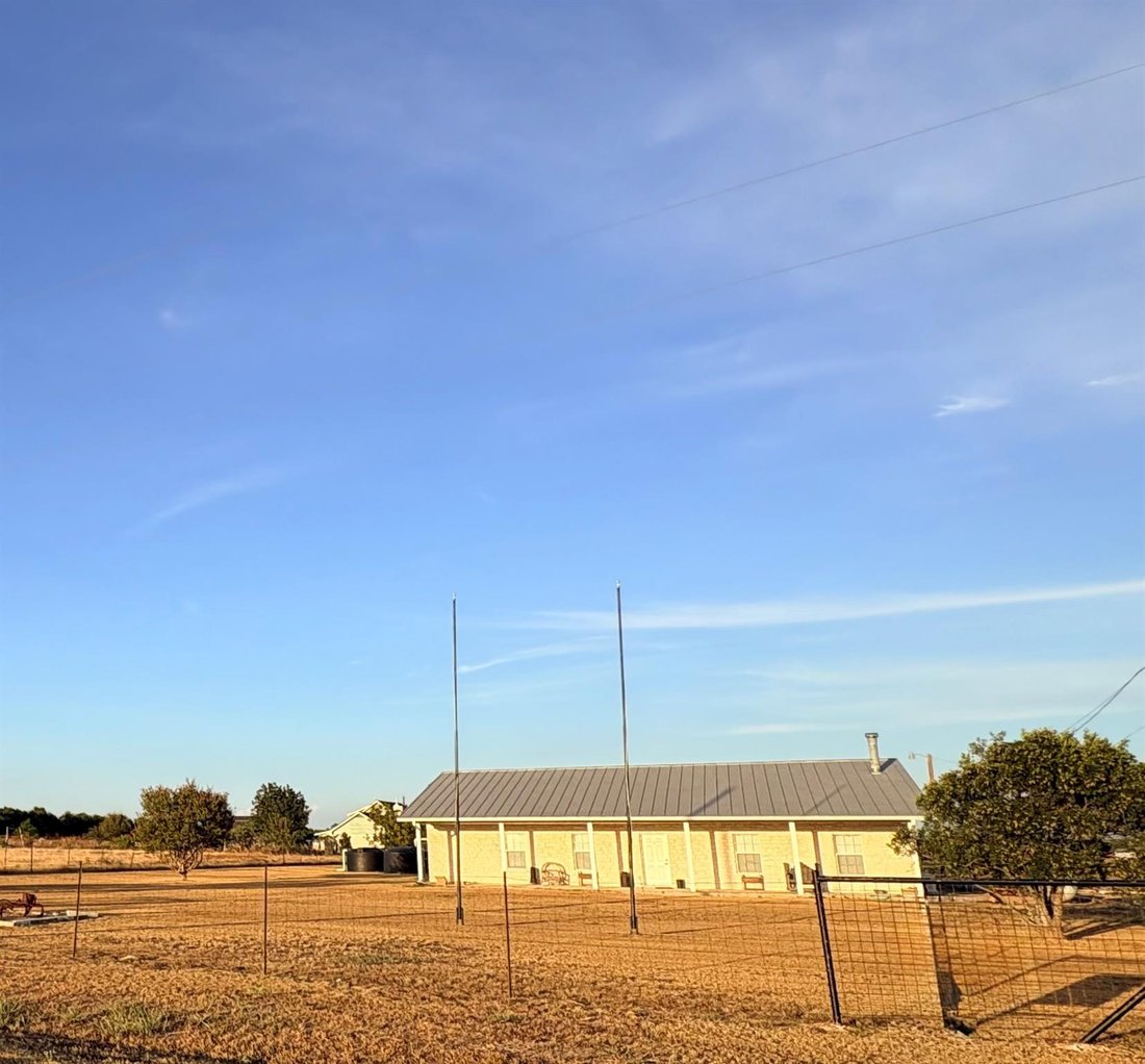 House in Georgetown, Texas, United States 2 - 18928571