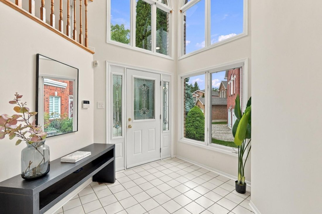House in Markham, Ontario, Canada 3 - 18928882