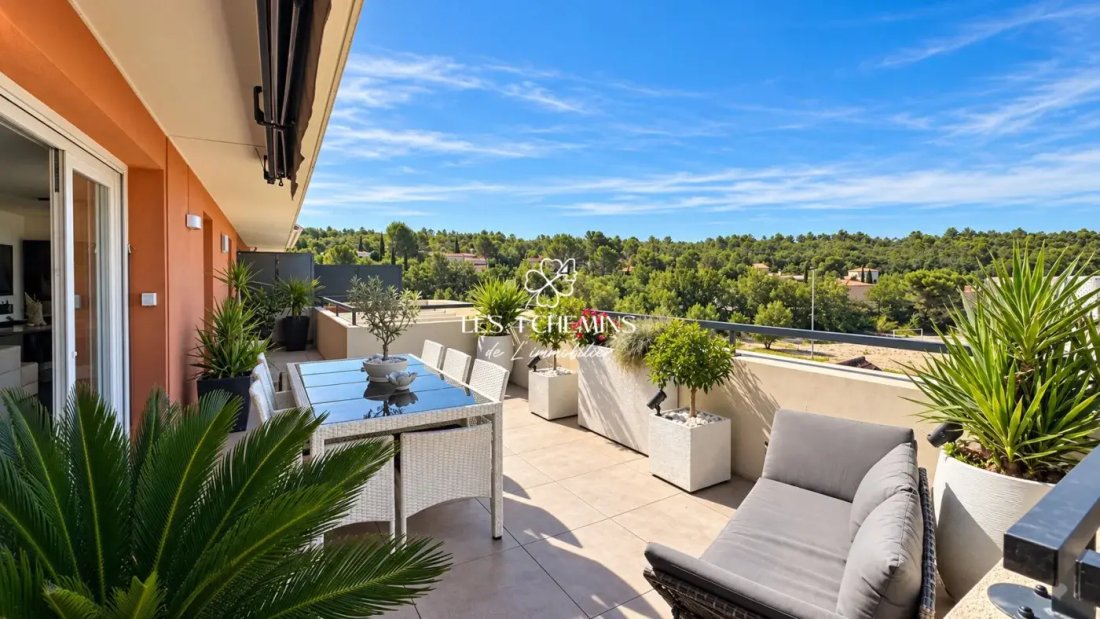 Apartment in Châteauneuf-le-Rouge, Provence-Alpes-Côte d'Azur, France 2 - 18929110