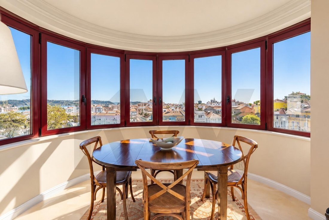 Apartment in Alges, Linda-a-Velha e Cruz Quebrada-Dafundo, Lisbon, Portugal 1 - 17753077