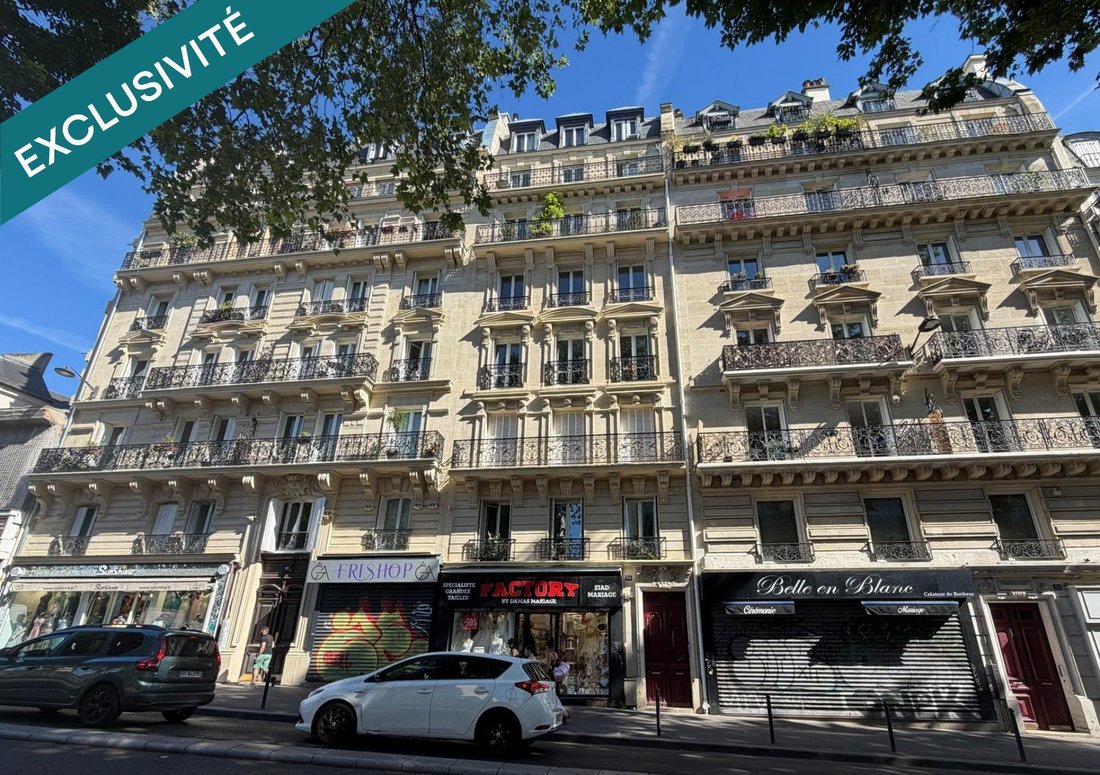 Apartment in Clignancourt-Jules Joffrin, Paris 18e Arrondissement, Paris 3 - 18477279