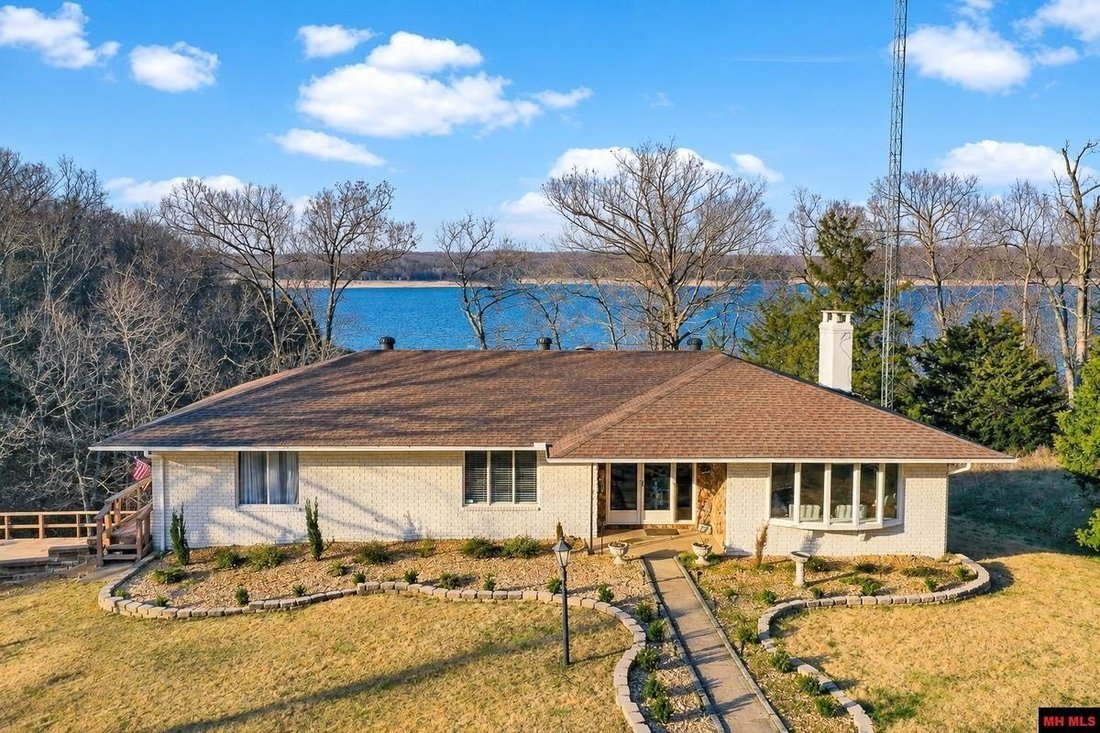 Bull Shoals, Arkansas, United States 1 - 18929615