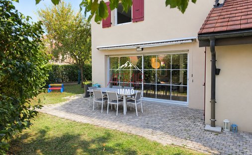 House in Beaumont, Auvergne-Rhône-Alpes, France 1