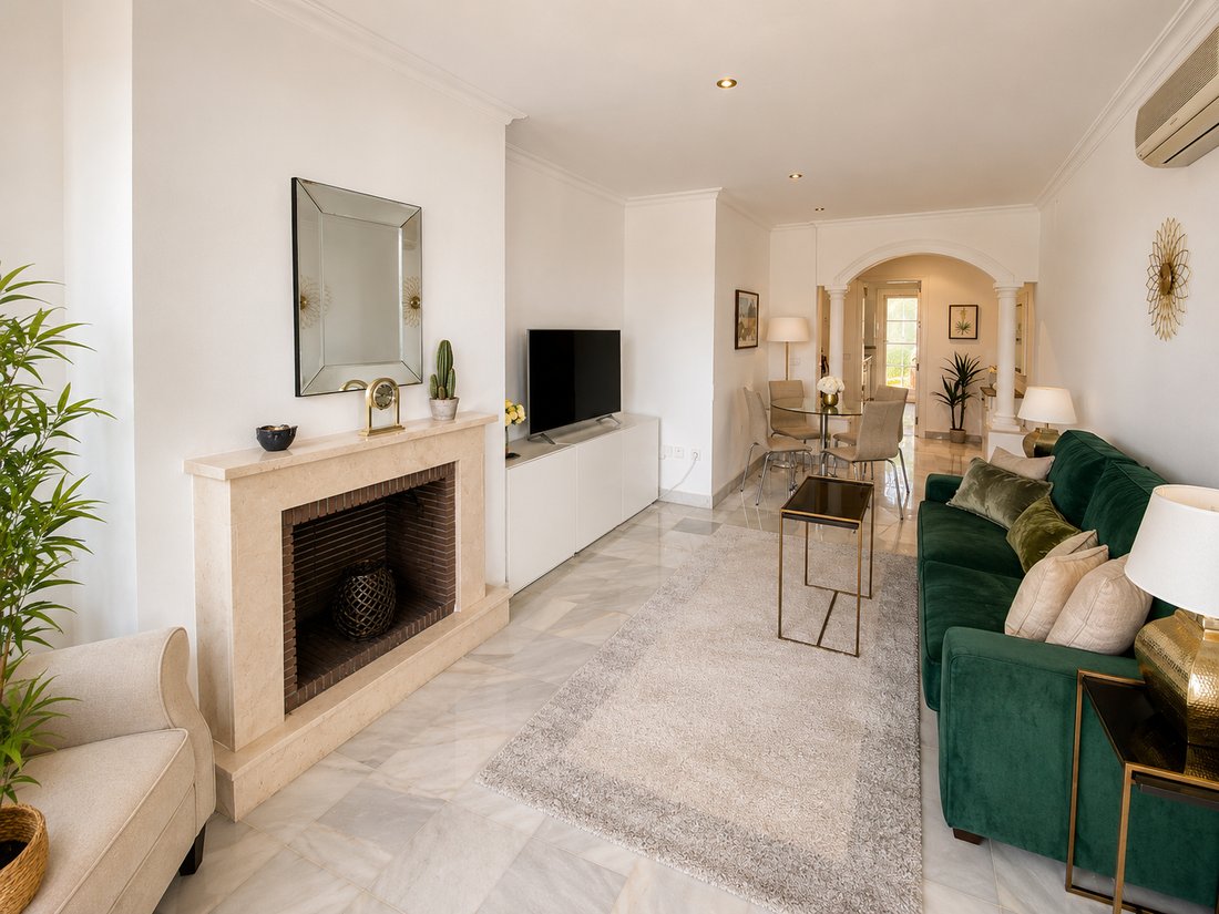 Apartment in Puerto Banus, Marbella, Spain 4 - 18928777