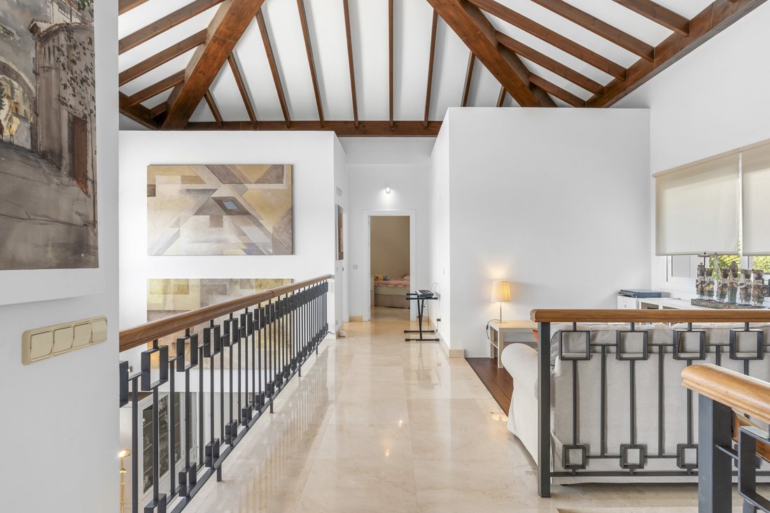 Villa in Estepona, Andalusia, Spain 4 - 18928757