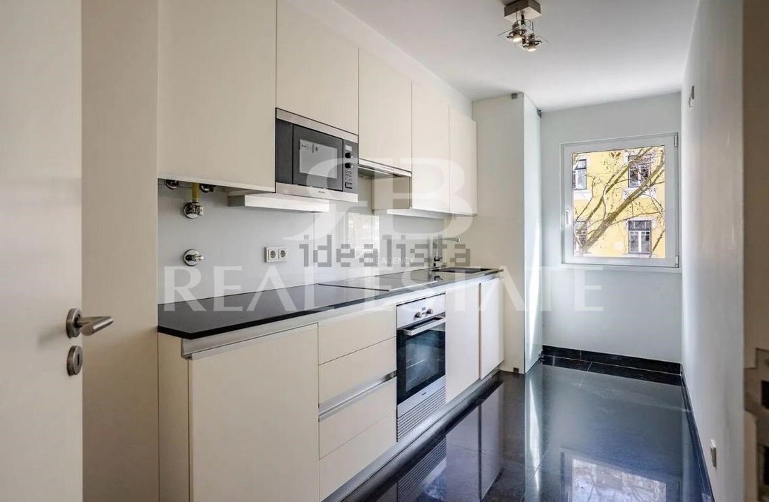 Apartment in Avenidas Novas, Lisbon, Portugal 3 - 18929192