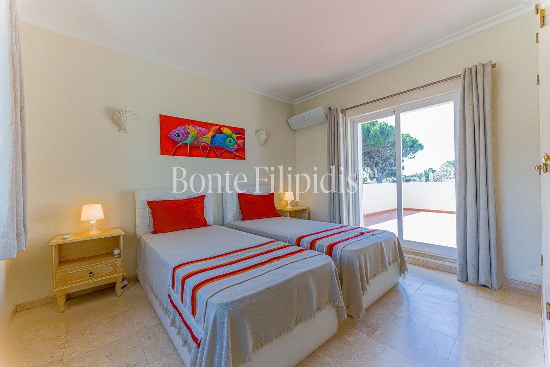 Villa in Vilamoura, Quarteira, Algarve 4 - 18929681