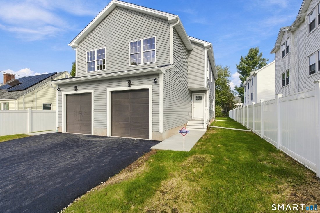 New Britain, Connecticut, United States 3 - 18928791