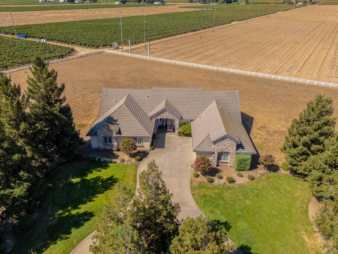 House in Lodi, California, United States 3 - 18928865