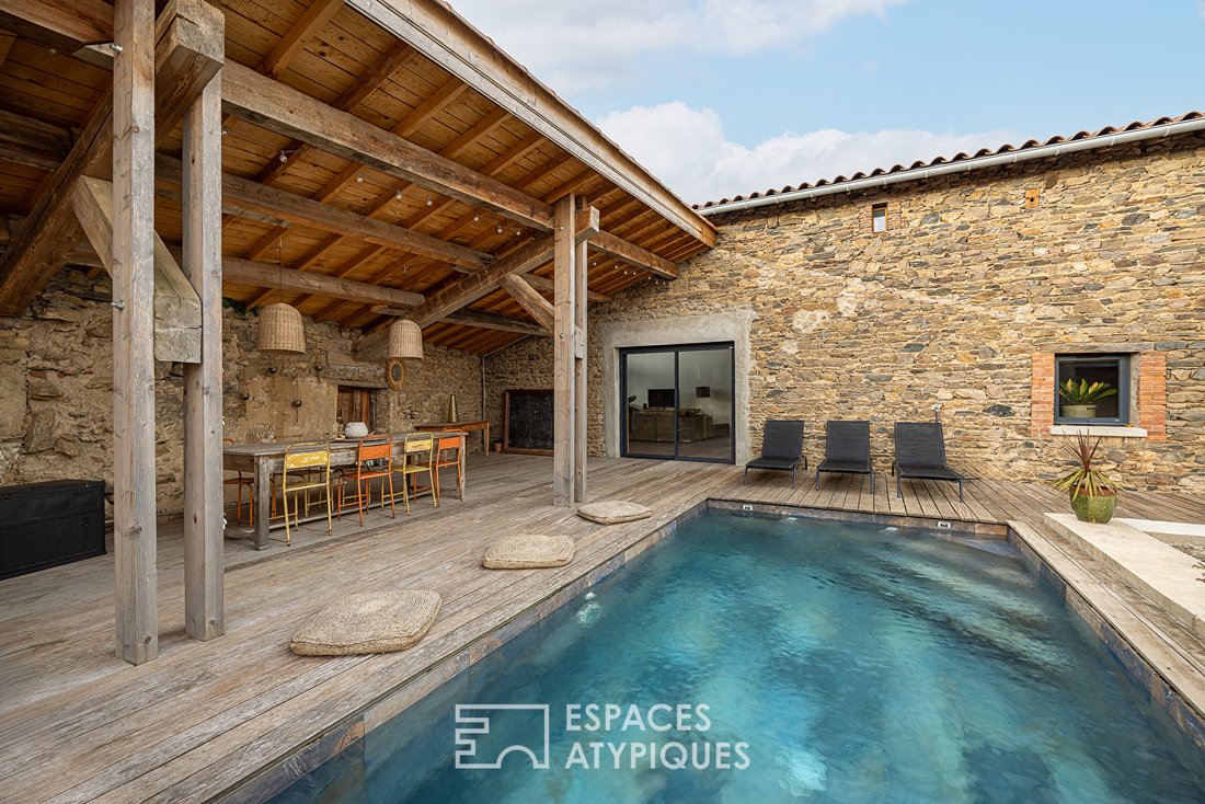 Villa in Saint-Christo-en-Jarez, Auvergne-Rhône-Alpes, France 2 - 18929602