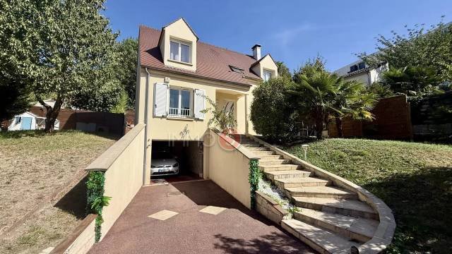 House in Thiers, Le Raincy, France 1 - 18847472
