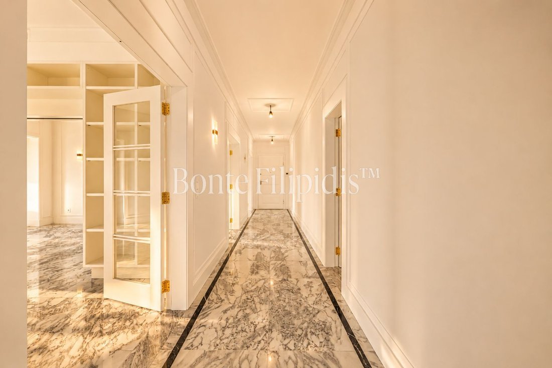 Apartment in Arroios, Lisbon, Portugal 4 - 18929839