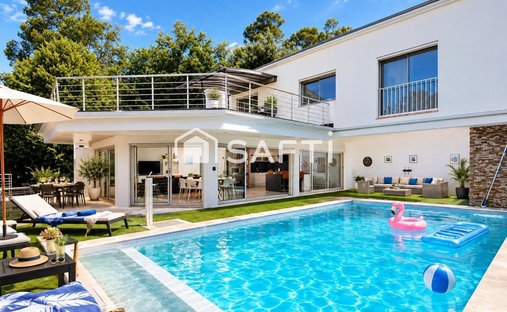 House in Flassans-sur-Issole, Provence-Alpes-Côte d'Azur, France 1