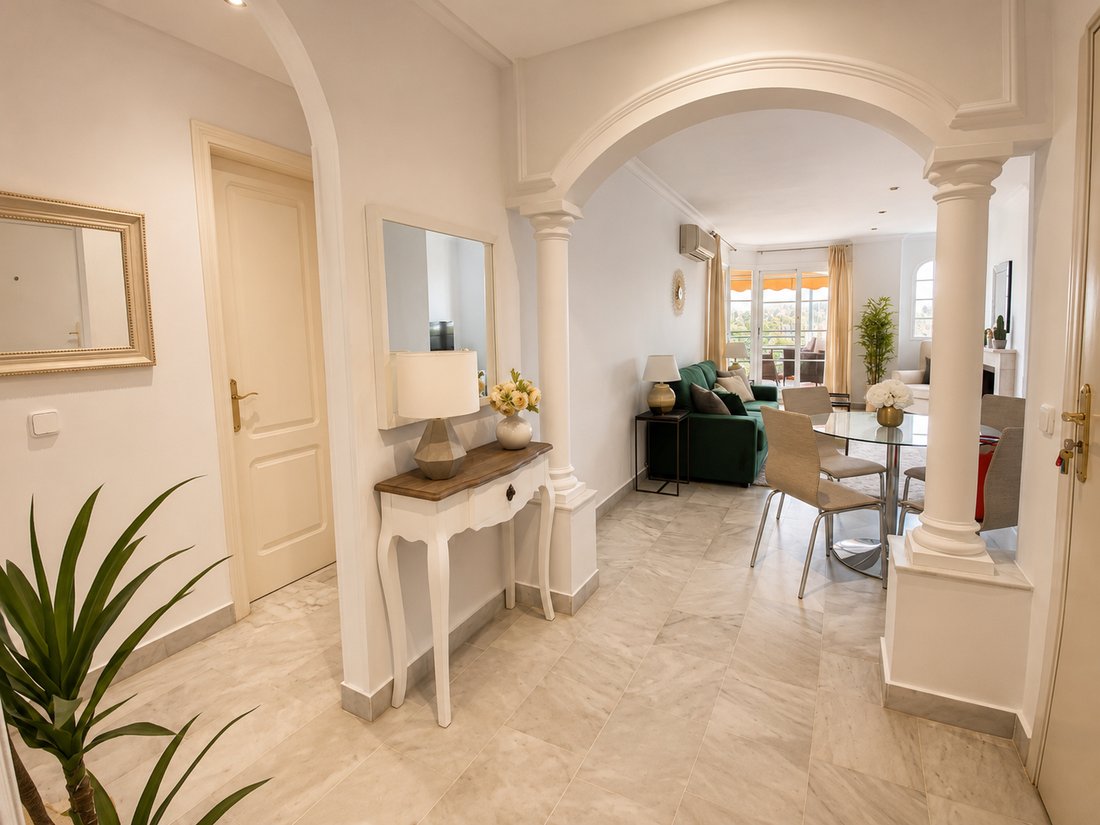 Apartment in Puerto Banus, Marbella, Spain 3 - 18928777