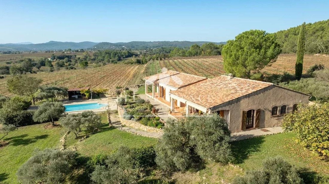 Villa in Carcès, Provence-Alpes-Côte d'Azur, France 1 - 16296994