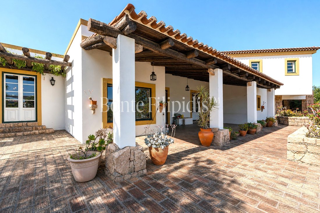 Villa in Loures, Lisbon, Portugal 4 - 18929937