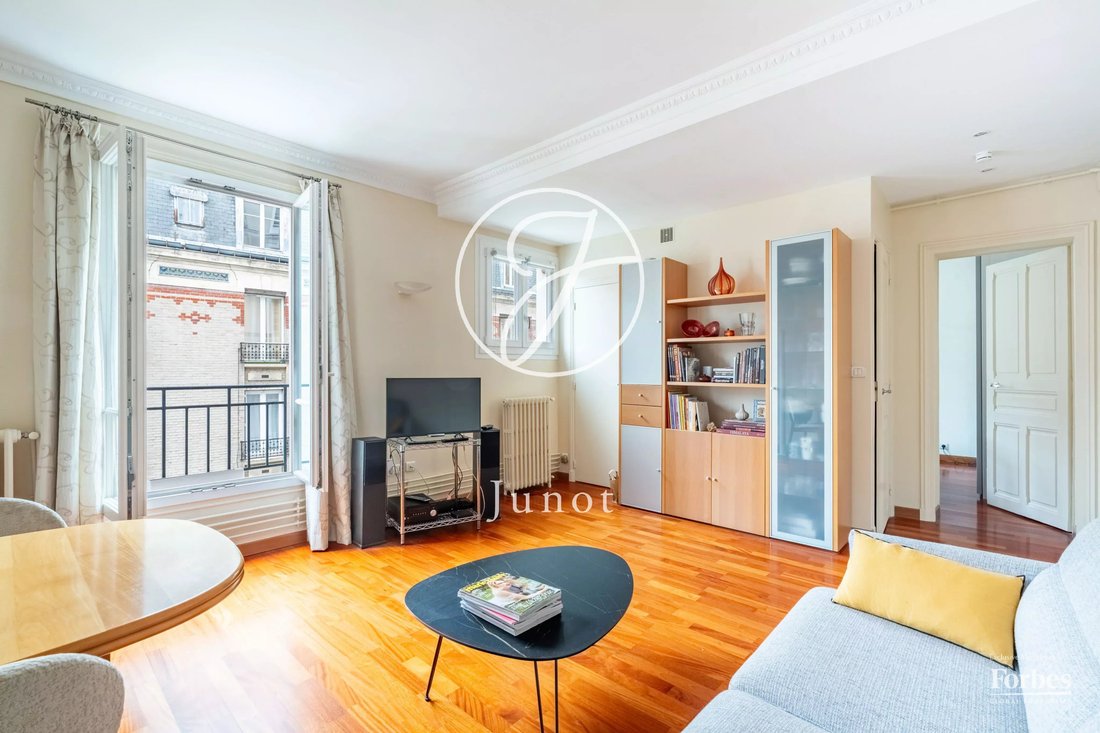 Apartment in Ile de la Jatte - Parc d'Orléans, Neuilly-sur-Seine, France 5 - 18928898