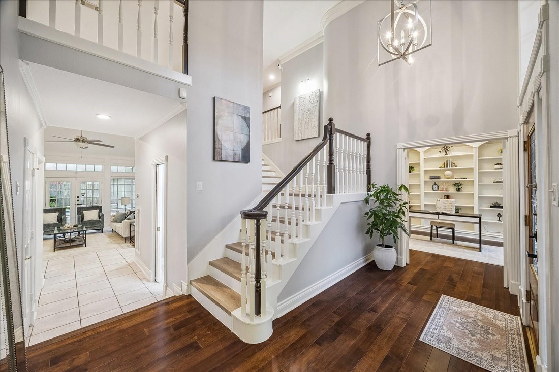 House in Sugar Land, Texas, United States 2 - 18928663