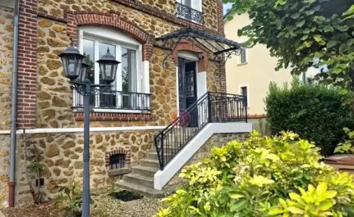 House in Thiers, Le Raincy, France 1