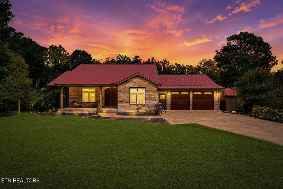 House in Crossville, Tennessee, United States 2 - 18929618