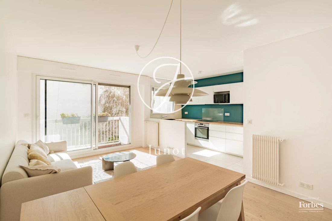 Apartment in Batignolles-Cardinet, Paris 17e Arrondissement, Paris 5 - 18928853