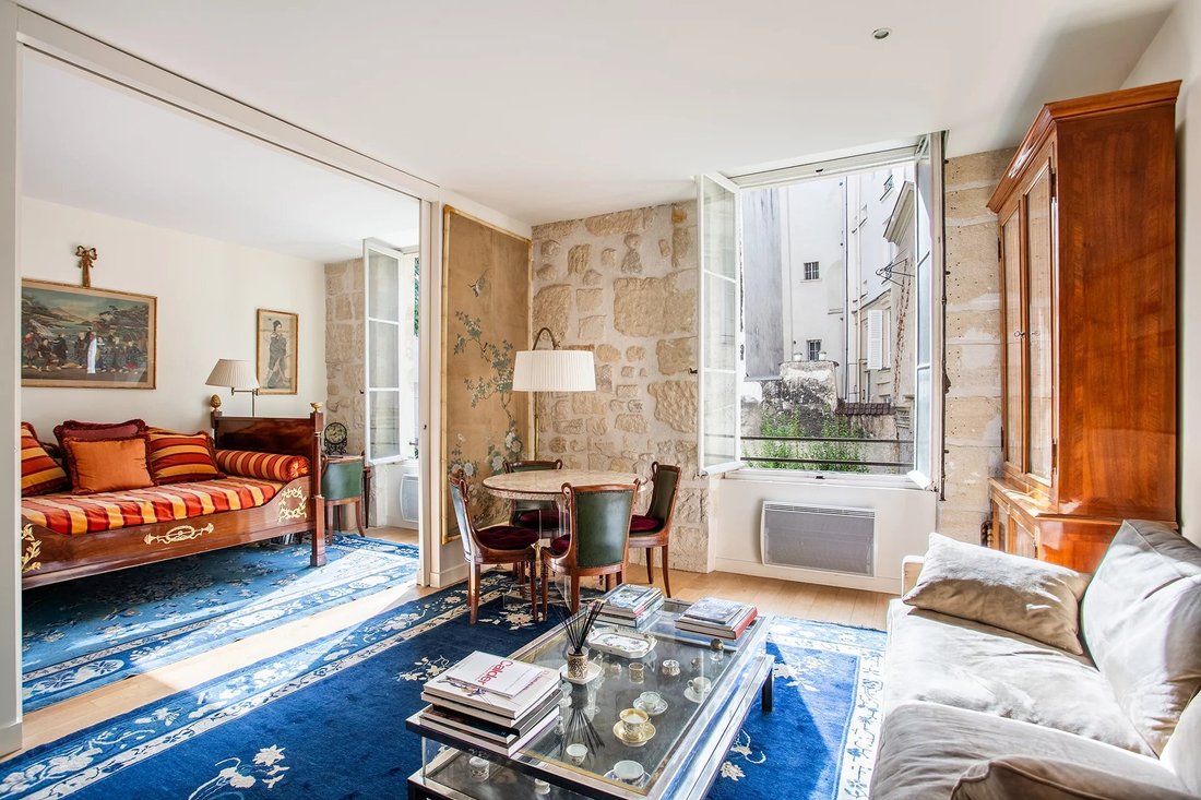 Apartment in Paris 1er Arrondissement, Paris, France 2 - 18928730