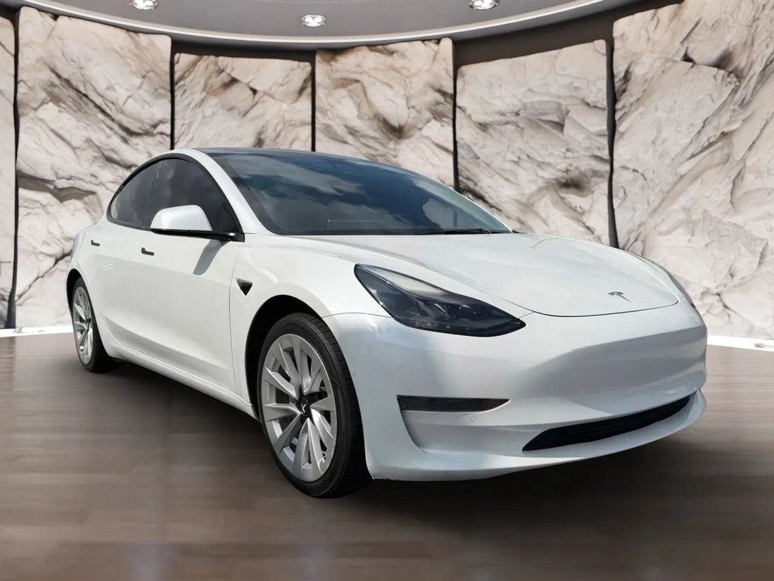 Sedan in Ontario, CA, United States 3 - 18928966