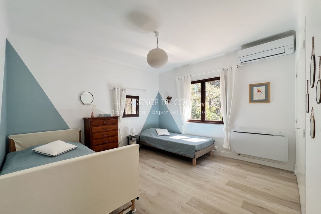 Villa in Trans-en-Provence, Provence-Alpes-Côte d'Azur, France 3 - 18928892