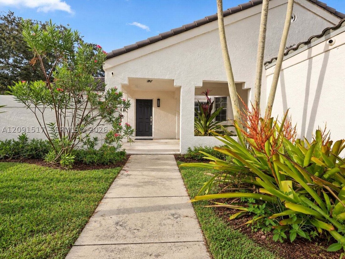 House in Miami, Florida, United States 1 - 18928585