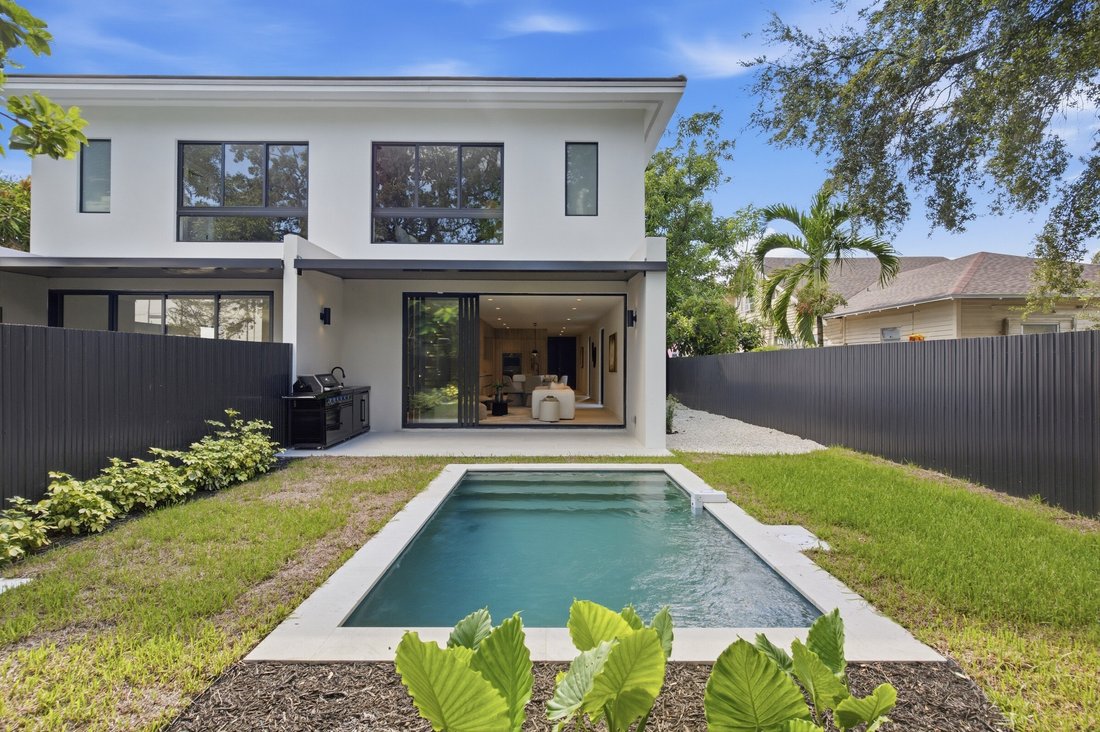 Townhouse in Miami, Florida, United States 3 - 18929514
