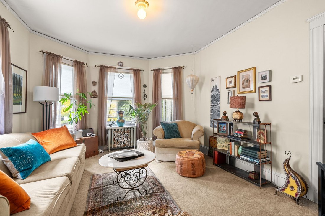 Apartment in Arlington, Massachusetts, United States 5 - 18929529