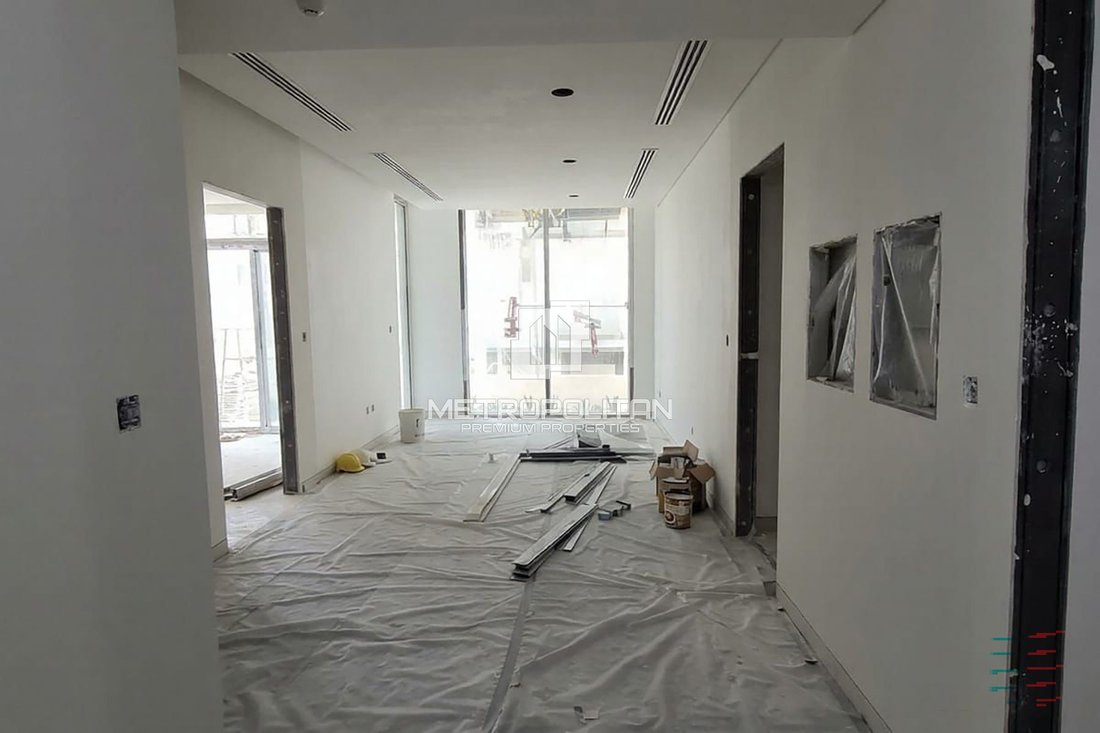 Apartment in Dubai, United Arab Emirates 5 - 18929424