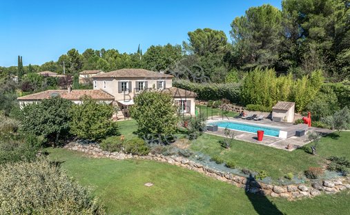House in Granettes-Jauberte-Sainte Anne, Aix-en-Provence, France 1