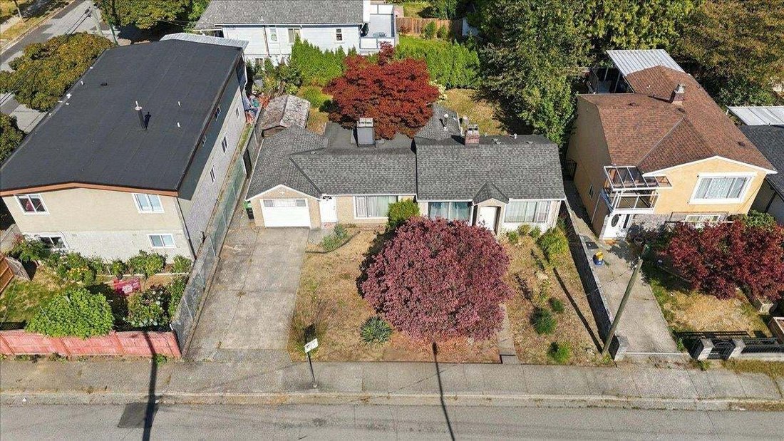 House in Vancouver, British Columbia, Canada 2 - 18928817