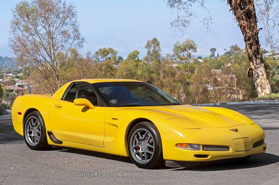 Chevrolet Corvette in Los Angeles, CA 1 - 18929044