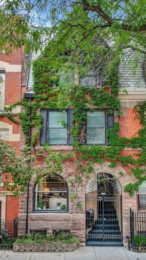House in Chicago, Illinois, United States 1 - 18928682