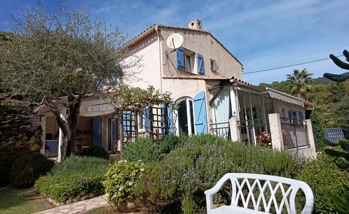 House in La Turbie, Provence-Alpes-Côte d'Azur, France 1