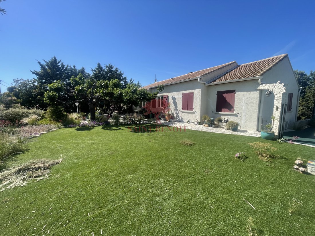 Villa in Sud, Saint-Jean-de-Vedas, France 3 - 18929288