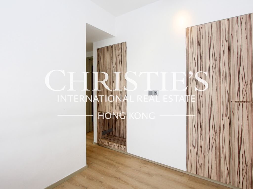 Apartment in Hong Kong, Hong Kong 5 - 18929800